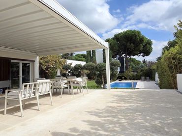Xalet amb piscina en venda a Somosaguas