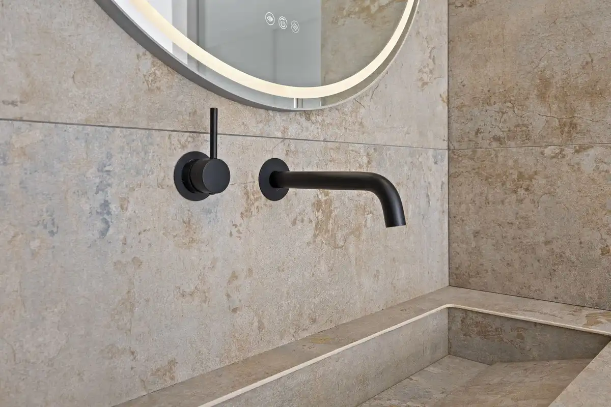 Bathroom of Attic for sale in Estepona  with Private garden, Terrace and Swimming Pool