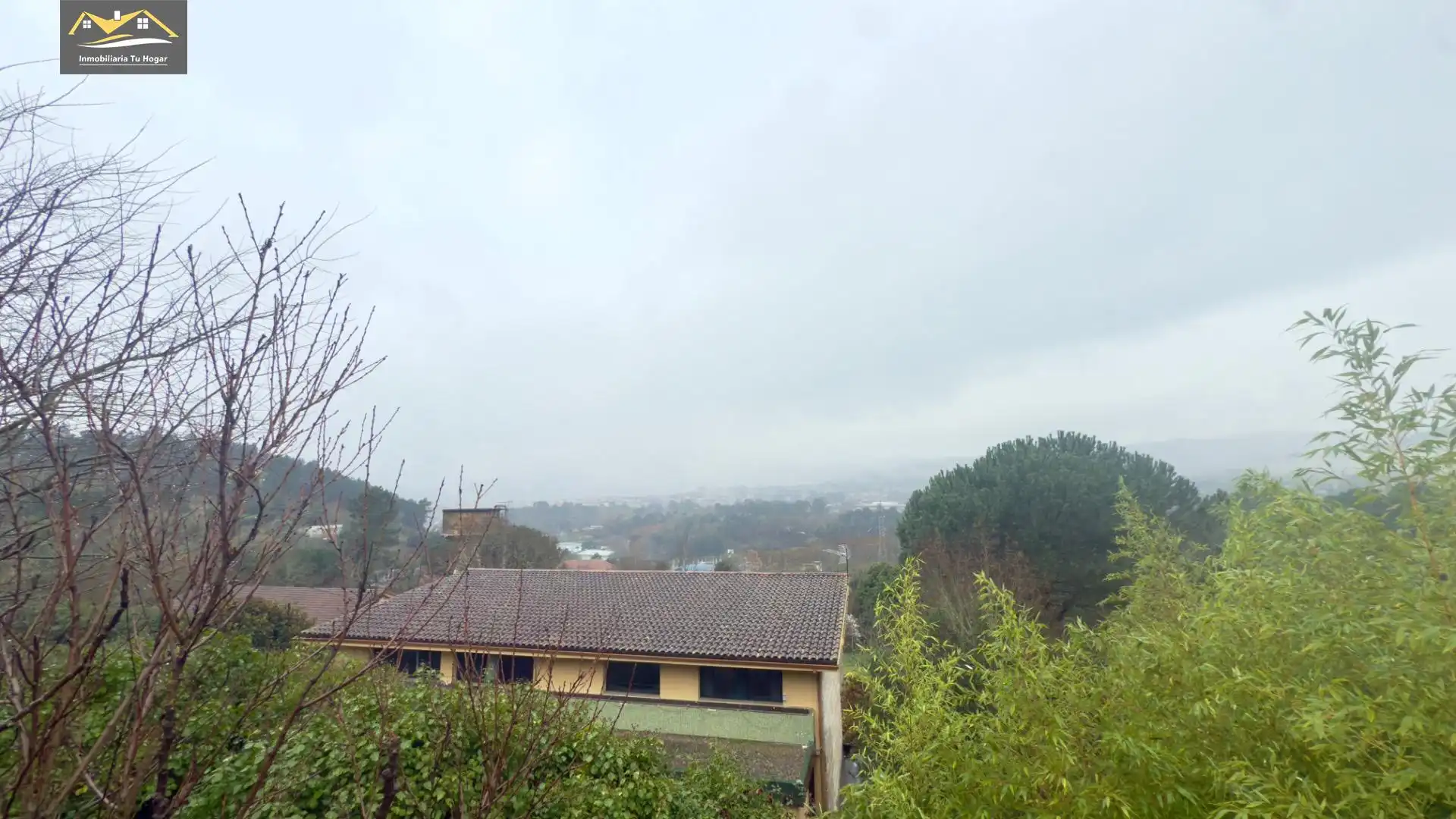 Exterior view of Houses for sale in Ourense Capital   with Private garden, Terrace and Storage room