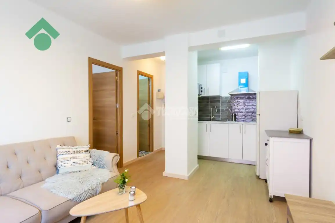Habitación de Piso en venta en Nerja