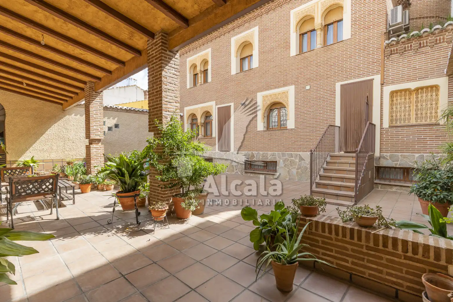 Vista exterior de Casa adosada en venta en Torrijos con Aire acondicionado, Calefacción y Terraza