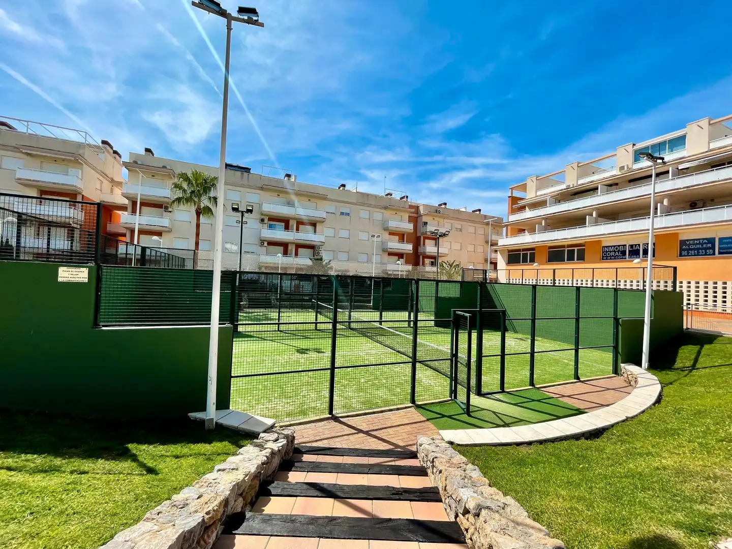 Apartamento de alquiler en V-01, Almenara