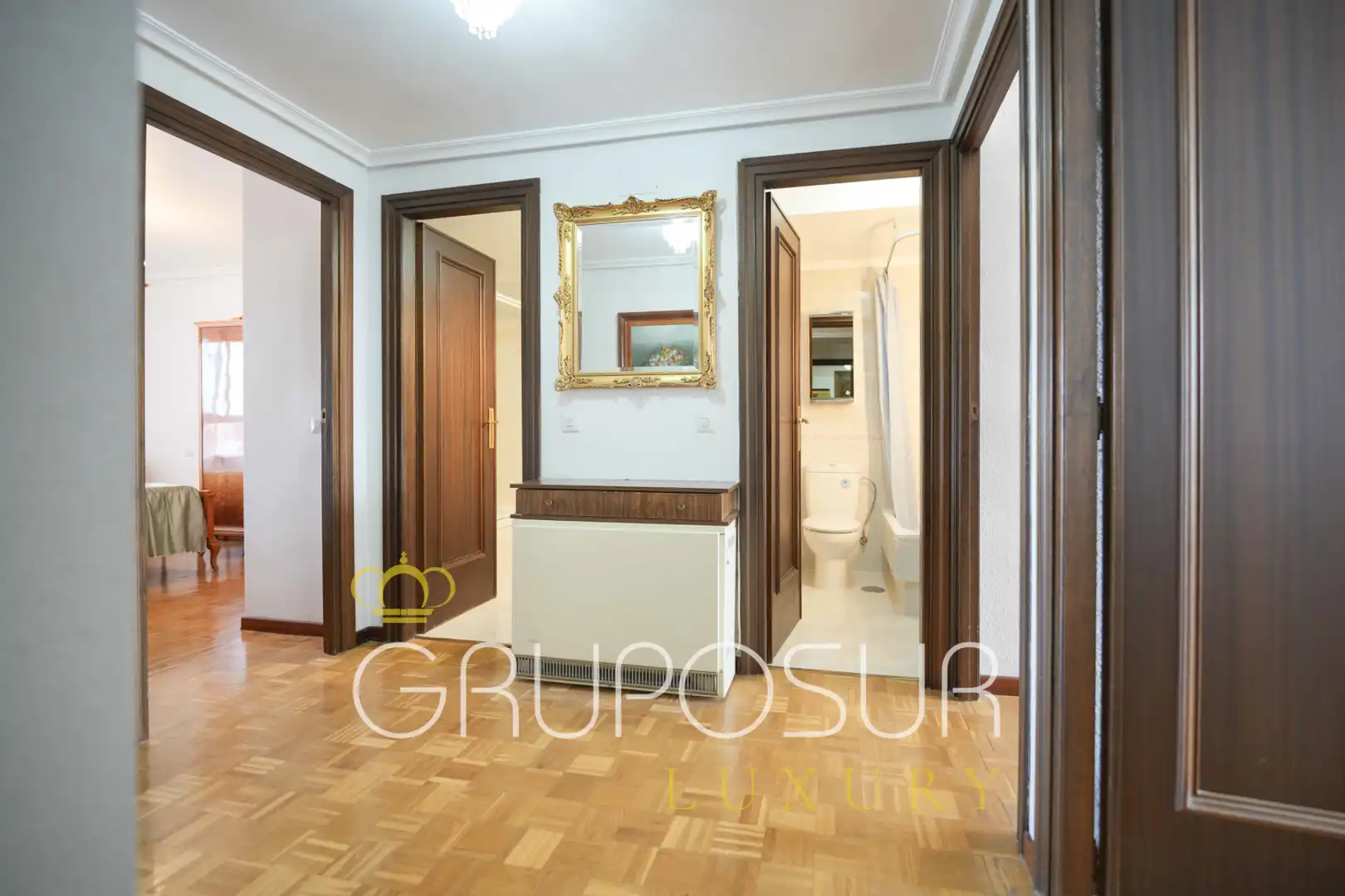 Wohnung zum Verkauf in Valladolid mit Heizung, Privatgarten und Parkett