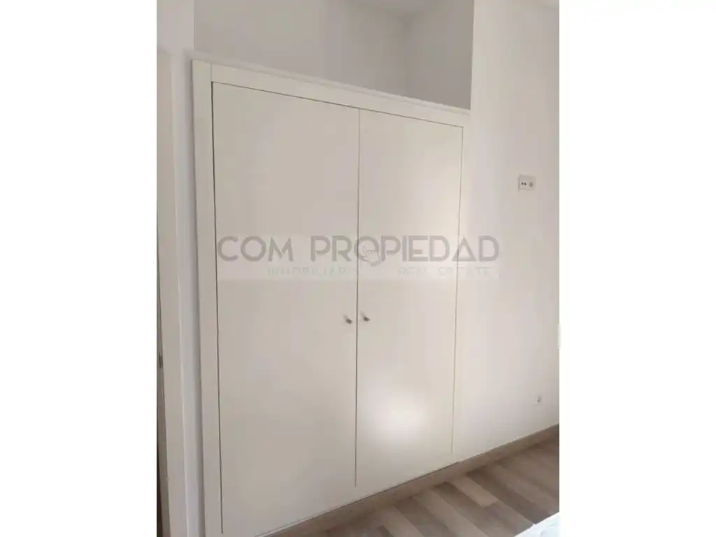 Dormitori de Pis de lloguer en  Palma de Mallorca amb Aire condicionat, Terrassa i Forn