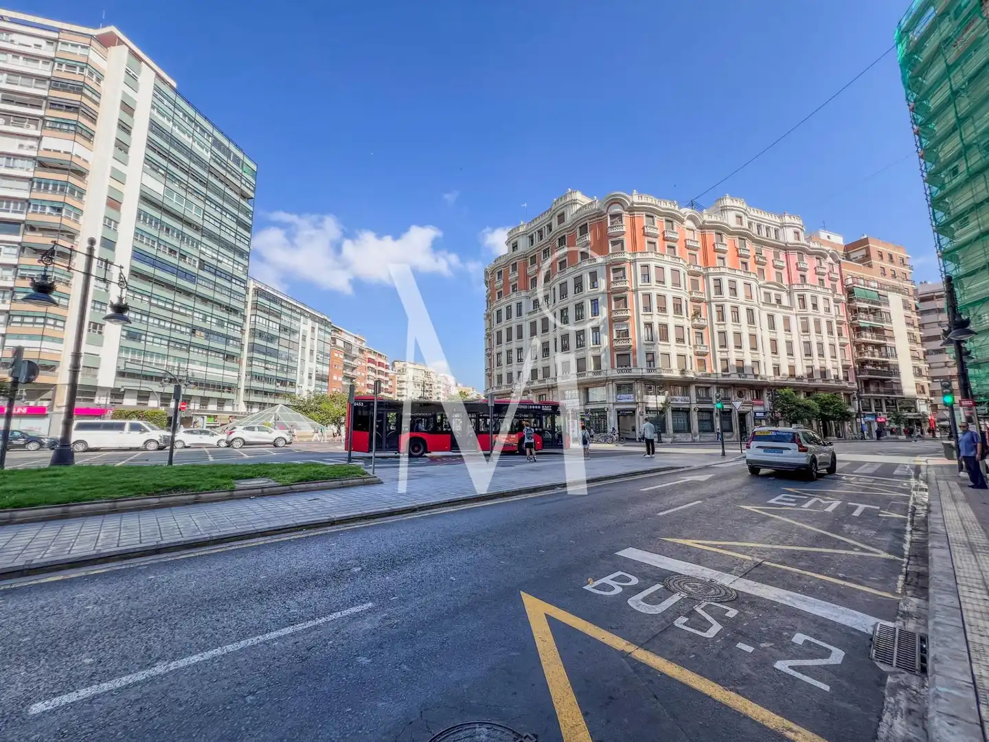 Exterior view of Commercial properties for rent in Valencia