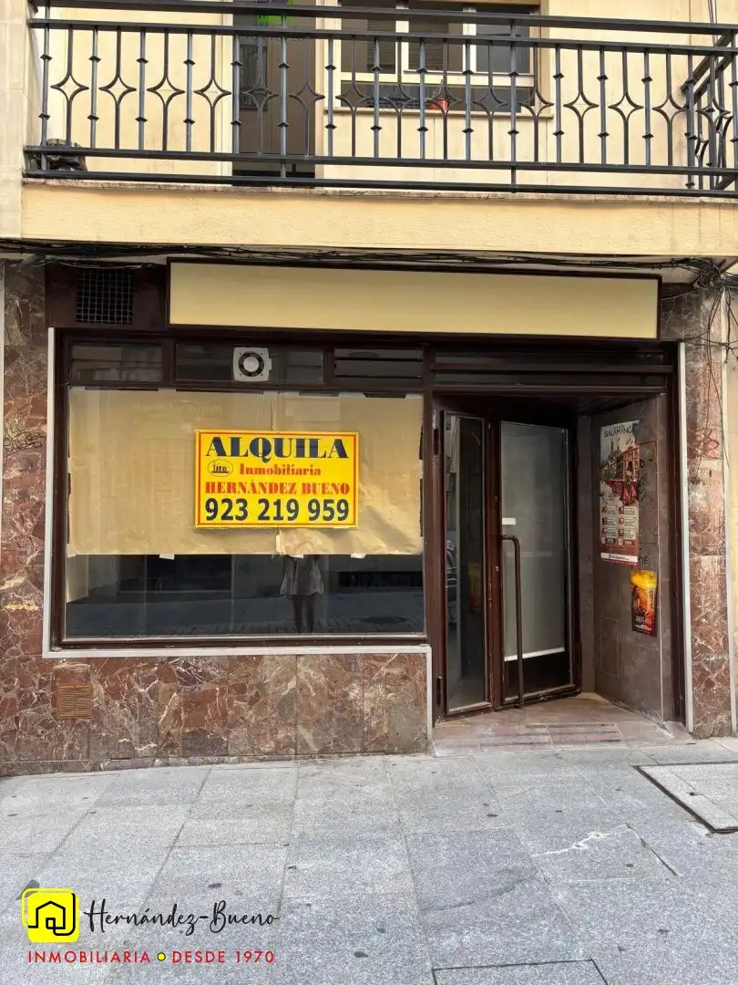 Local comercial de lloguer a Centro