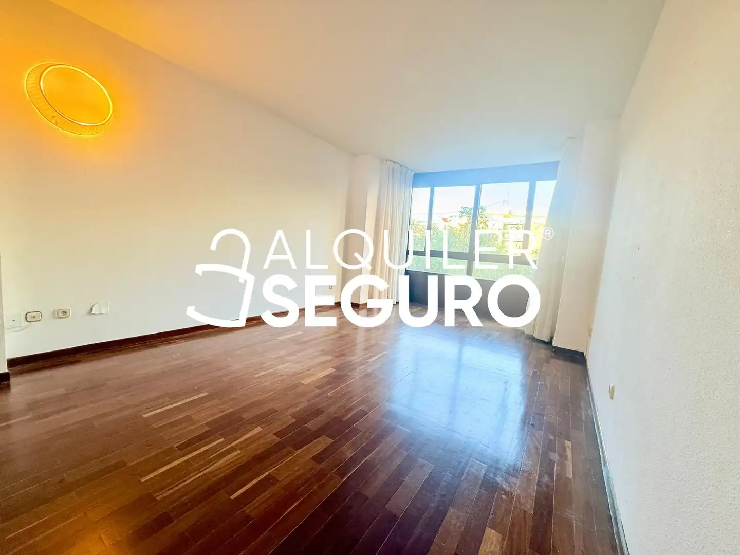 Flat for rent in de Pablo Iglesias, Bellas Vistas