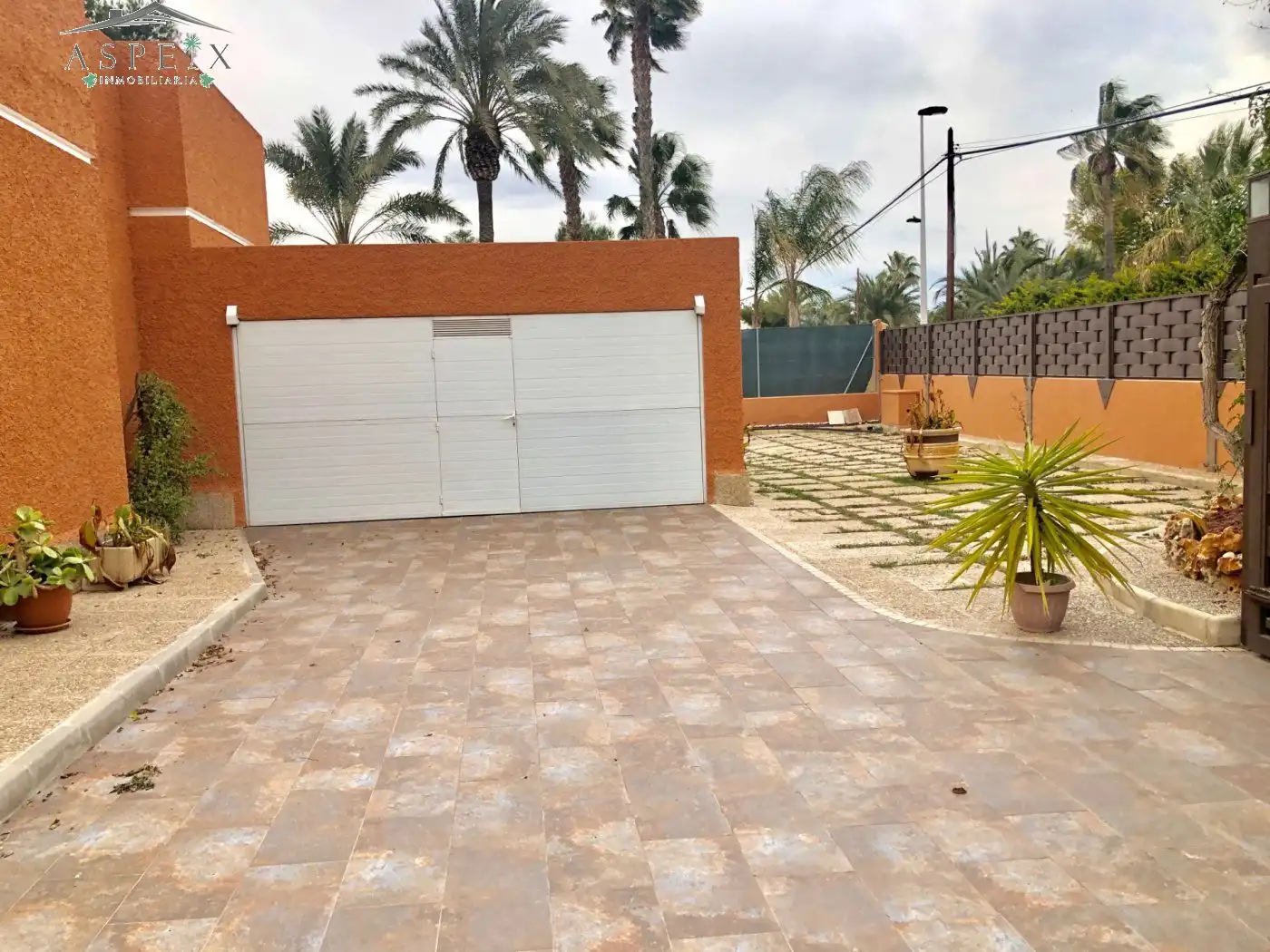 Jardí de Casa o xalet en venda en Elche / Elx amb Aire condicionat, Jardí privat i Terrassa