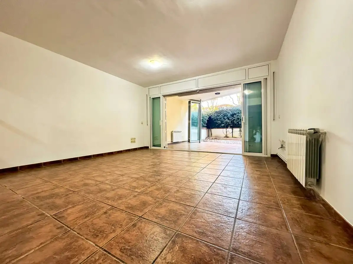 Ground floor with garden for sale in Via Augusta 18a, imagen 3