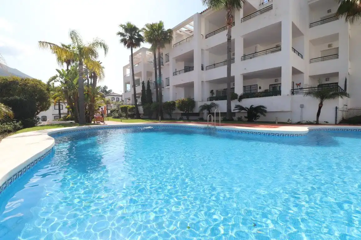 Piscina de Piso de alquiler en Alhaurín El Grande con Aire acondicionado, Terraza y Piscina comunitaria