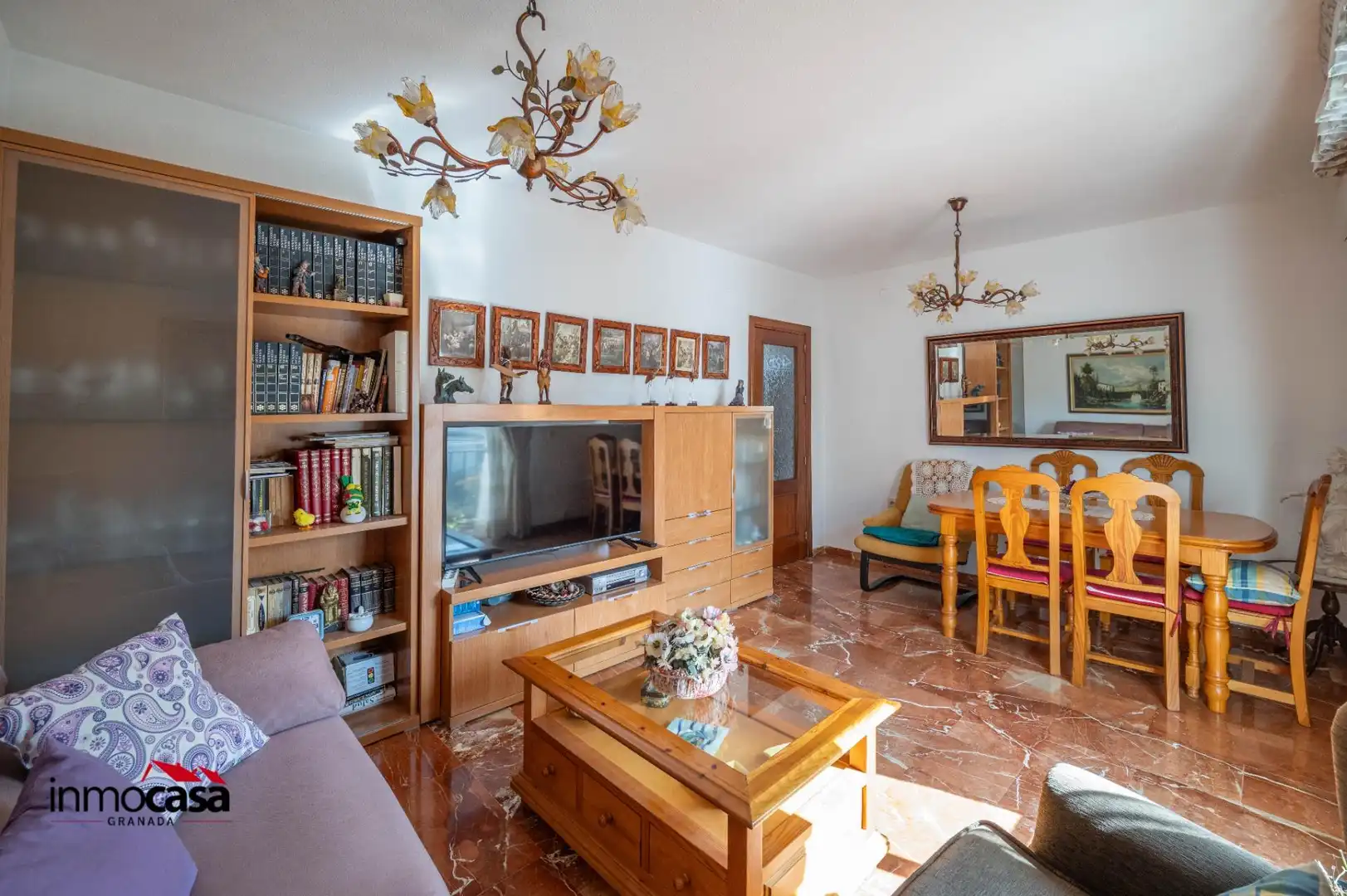 Sala d'estar de Pis en venda en Armilla amb Balcó
