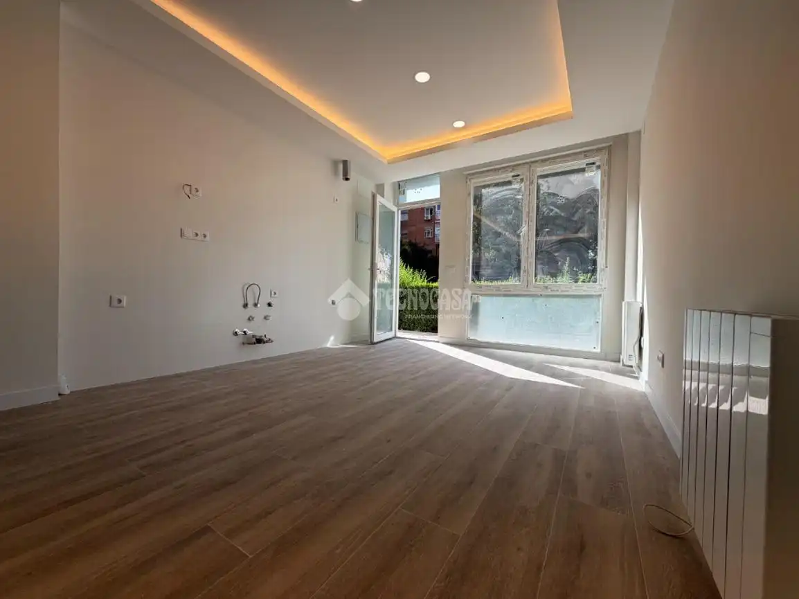 Sala de estar de Piso en venta en Madrid con Calefacción y Parquet