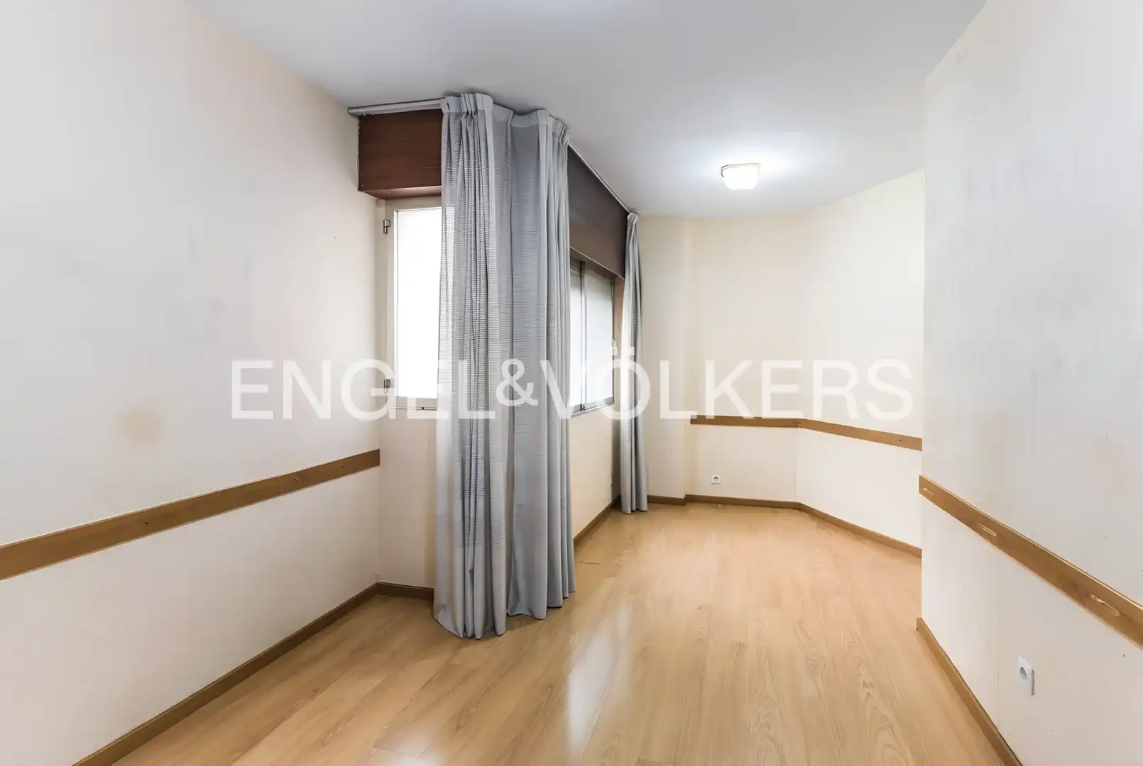 Flat with terrace for sale in Calle Alcalá, imagen 12