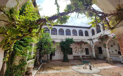 Vista exterior de Casa o xalet en venda en Nuevo Baztán amb Calefacció, Jardí privat i Traster