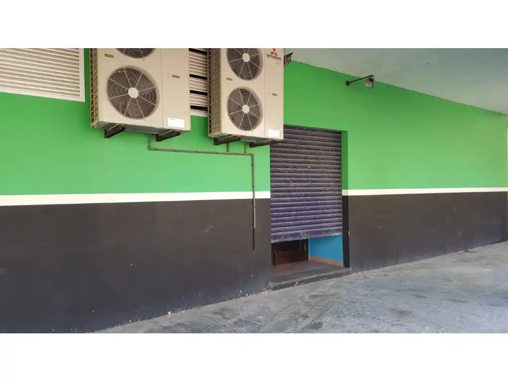 Local comercial en venta en Cedeira, imagen 2