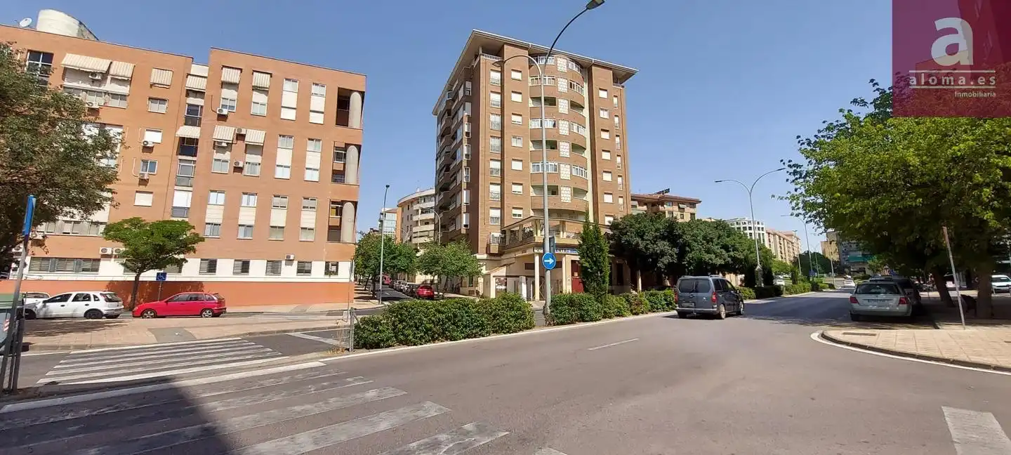 Pis amb ascensor de lloguer a Avenida Isabel de Moctezuma, imagen 31