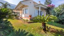 Vista exterior de Casa o xalet en venda en Dénia amb Aire condicionat, Calefacció i Jardí privat