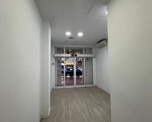 Local de lloguer en  Valencia Capital amb Aire condicionat