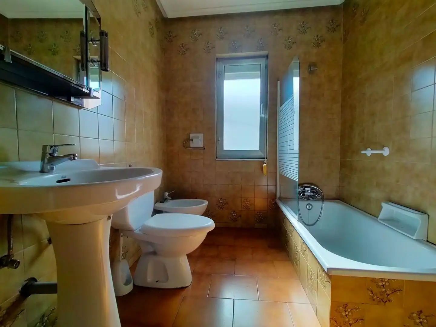 Baño de Finca rústica en venta en Soto del Barco con Jardín privado, Terraza y Trastero