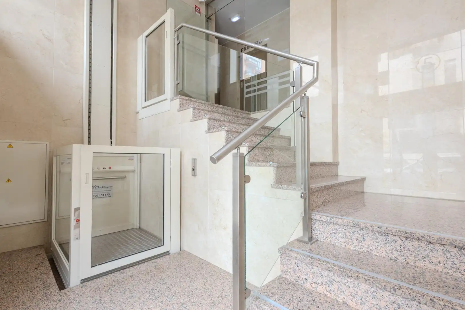 Piso en venta en Madrid con Aire acondicionado, Calefacción y Terraza