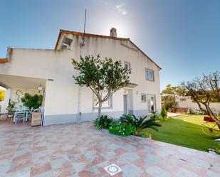 Jardí de Casa o xalet en venda en Mont-ras amb Calefacció, Jardí privat i Parquet