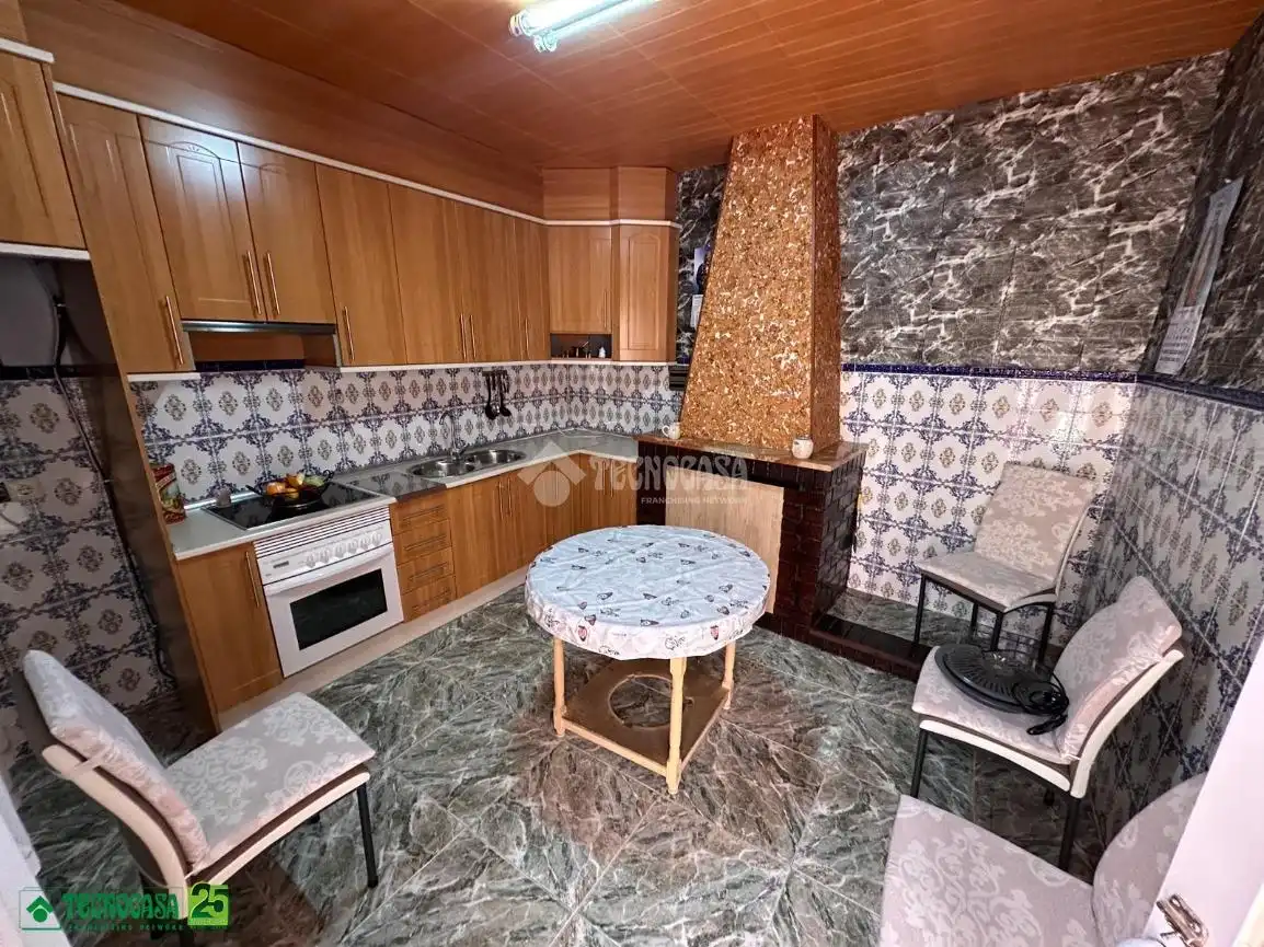 Cocina de Casa adosada en venta en La Solana   con Terraza