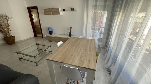 Foto 4 de Piso de alquiler en Puerto de Estepona, Estepona