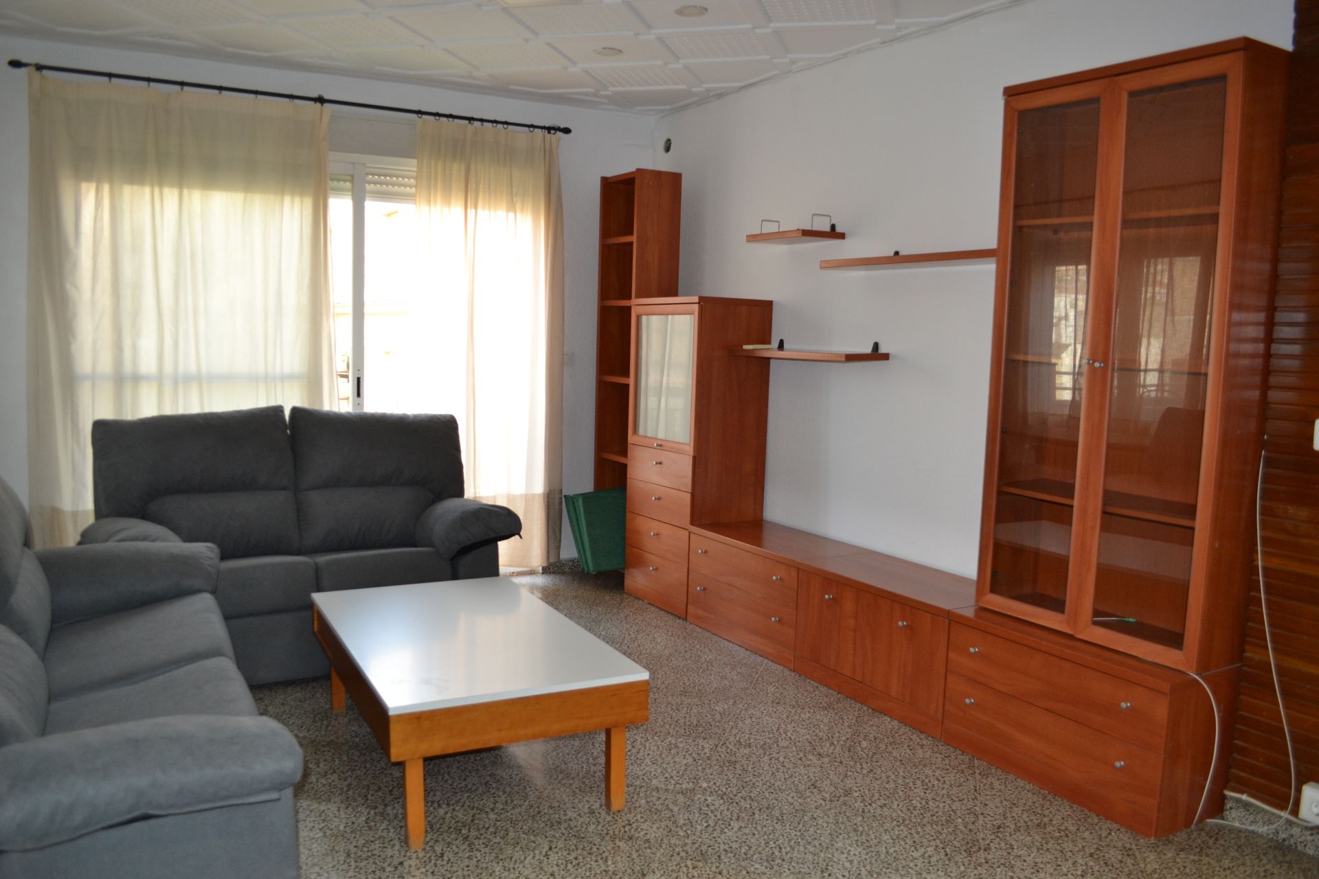 Living room of Attic to rent in  Granada Capital  with Air Conditioner, Heating and Terrace
