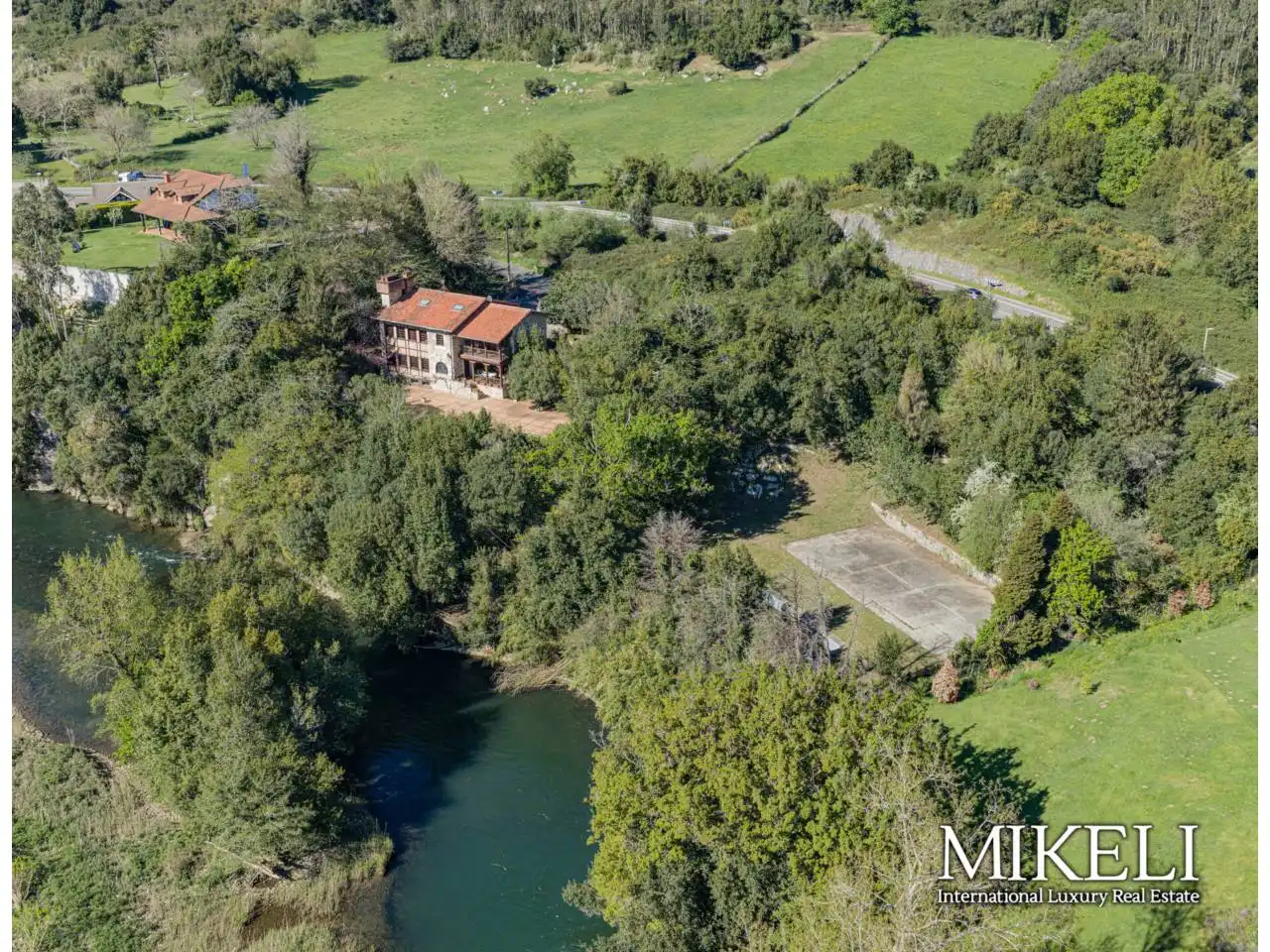 Casa o xalet en venda en Piélagos amb Calefacció, Jardí privat i Terrassa