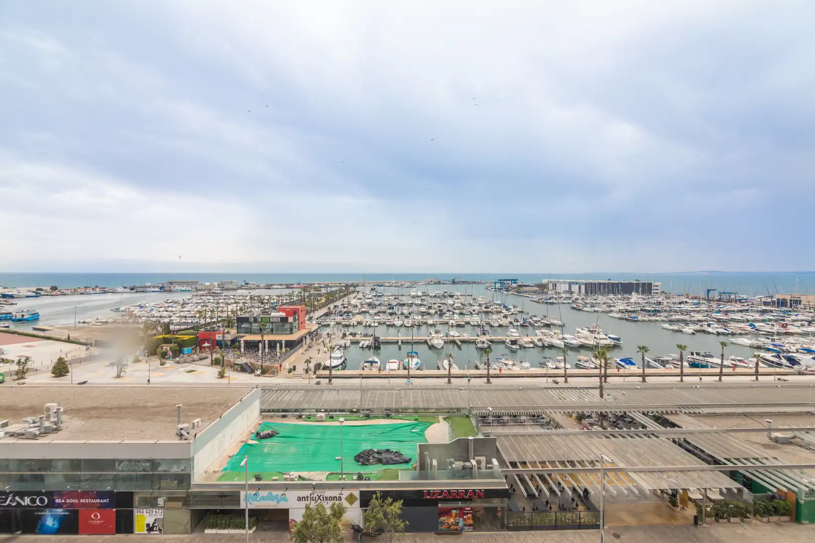 Exterior view of Flat for sale in Santa Pola  with Air Conditioner, Terrace and Furnished