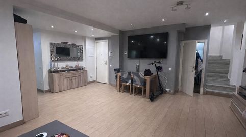 Foto 3 de Dúplex en venda a Carrer Daoiz I Velarde, Roses - Castellbell, Sant Feliu de Llobregat