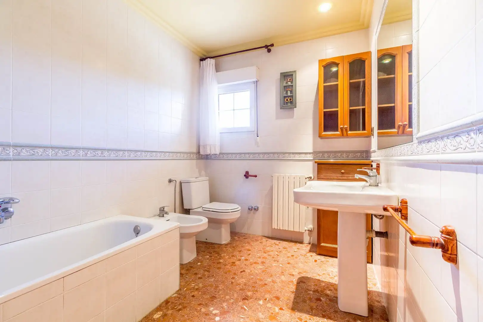House with pool for sale in Yecla, imagen 6
