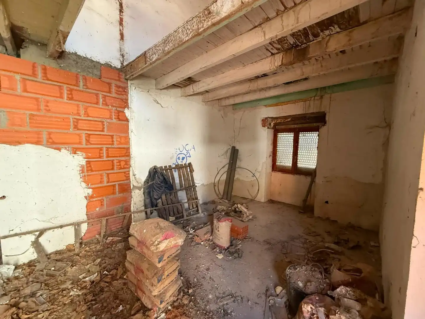 Casa adosada en venda en Valencia de Don Juan