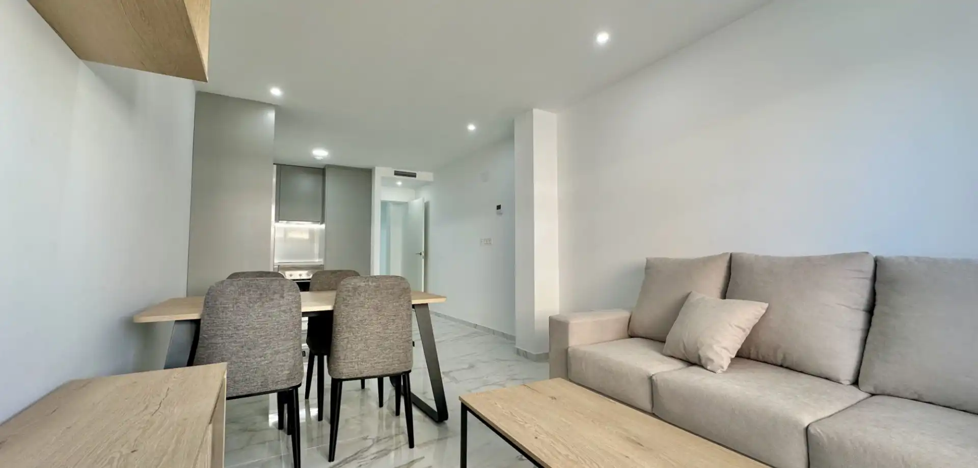 Apartament amb terrassa en venda a Centro, imagen 27