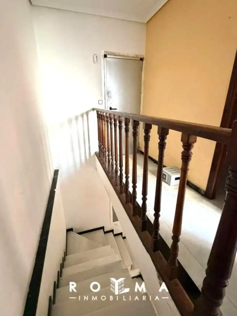Casa adosada en venta en Dos Hermanas con Terraza y Trastero