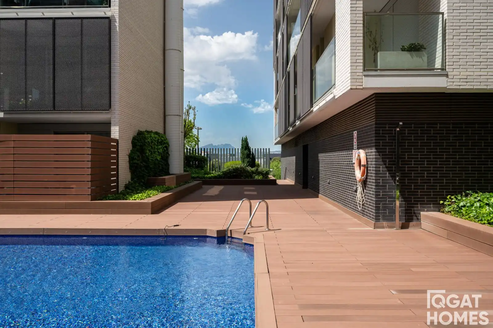 Swimming pool of Attic for sale in Sant Cugat del Vallès  with Air Conditioner, Heating and Storage room