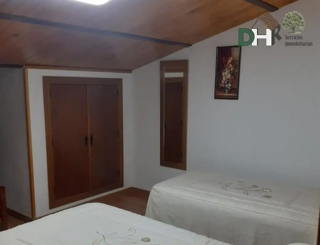 Bedroom of Houses for sale in Cáceres  with Air Conditioner, Heating and Storage room