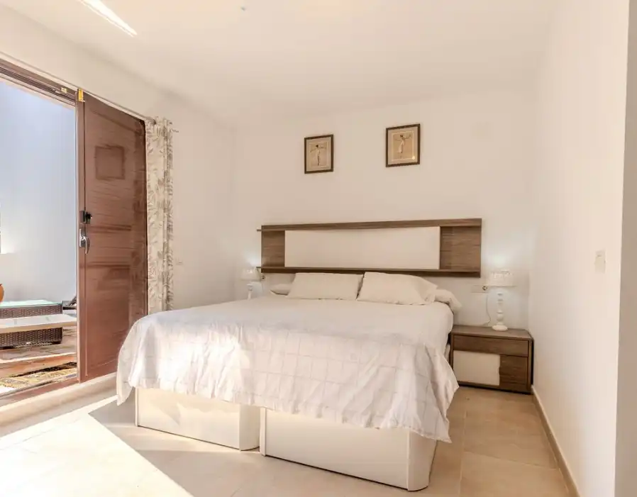Piso con piscina en venta en Río Real - Los Monteros, imagen 13