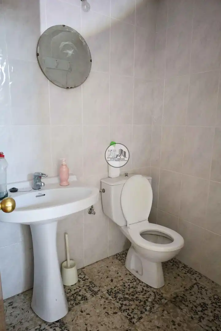 Baño de Casa o chalet en venta en Híjar con Calefacción, Jardín privado y Terraza