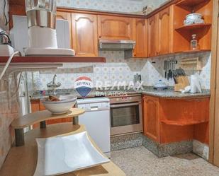 Kitchen of Flat for sale in Vigo   with Heating and Terrace