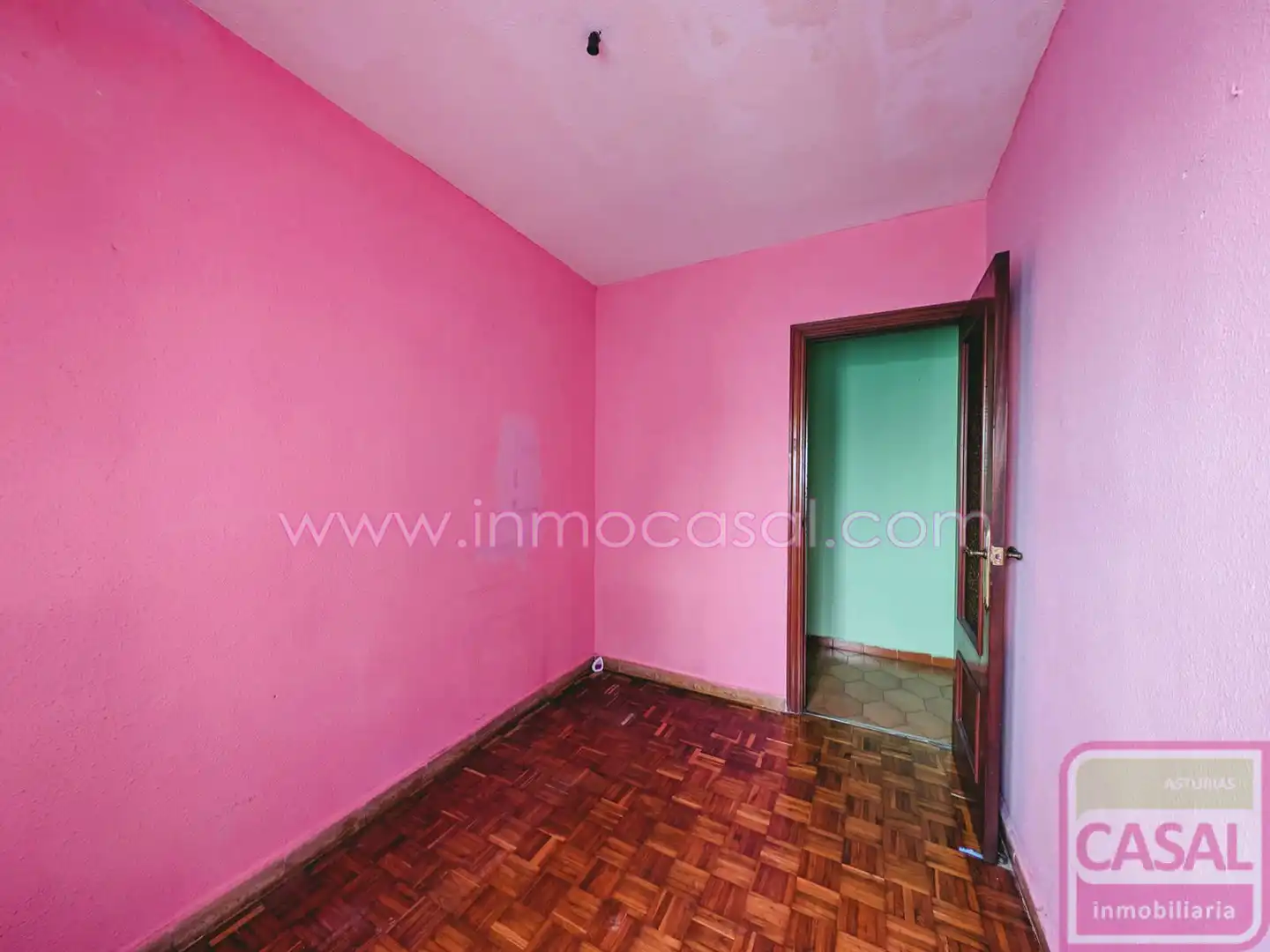 Bedroom of Flat for sale in Gijón 