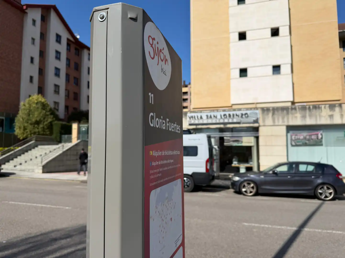 Garaje de alquiler en Gijón - CL SMARA, Viesques