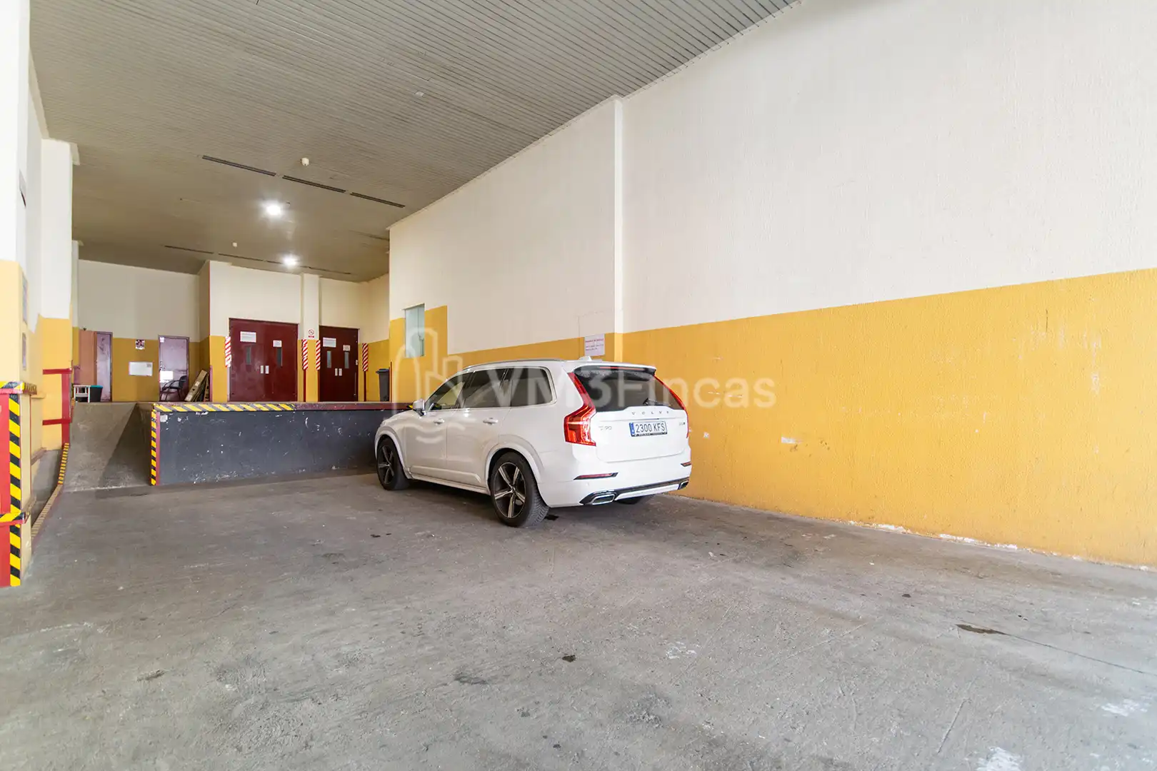 Parkplatz von Büro zur Miete in Barcelona mit Klimaanlage, Heizung und Möbliert