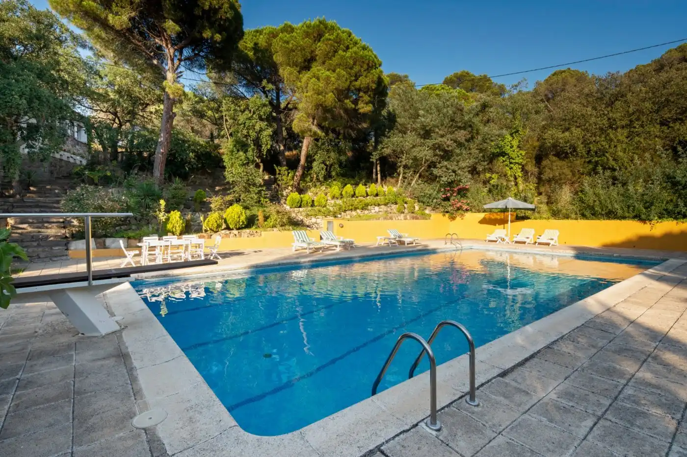 Piscina de Casa o chalet en venta en Castell d'Aro, Platja d'Aro i s'Agaró con Aire acondicionado, Jardín privado y Piscina