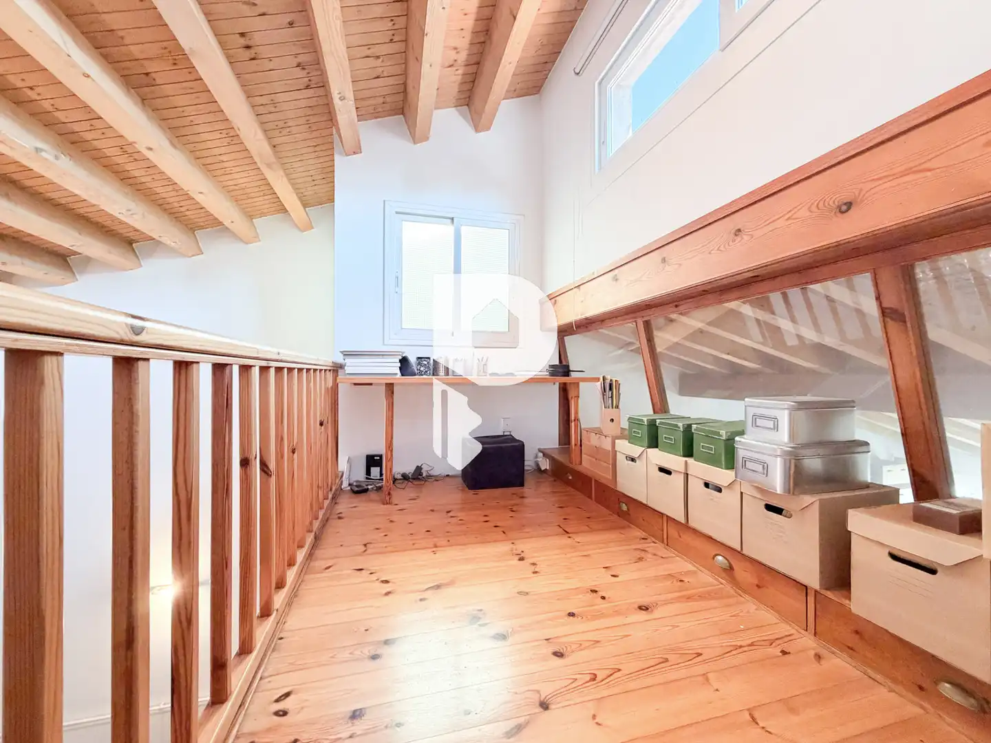 Casa adosada en venta en Sant Vicenç Dels Horts con Aire acondicionado, Calefacción y Jardín privado