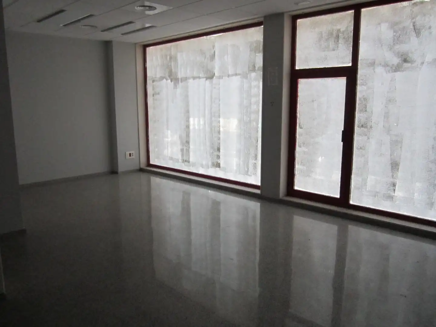 Local en venta en Tarragona con Aire acondicionado, Calefacción y Amueblado