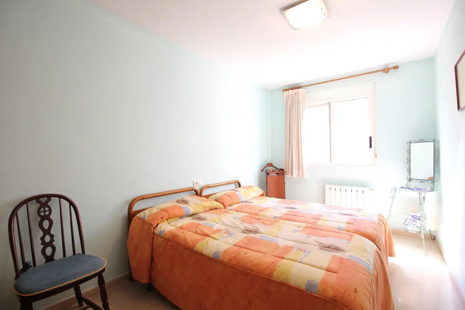 Dormitori de Casa adosada en venda en Sagunto / Sagunt amb Aire condicionat, Calefacció i Terrassa