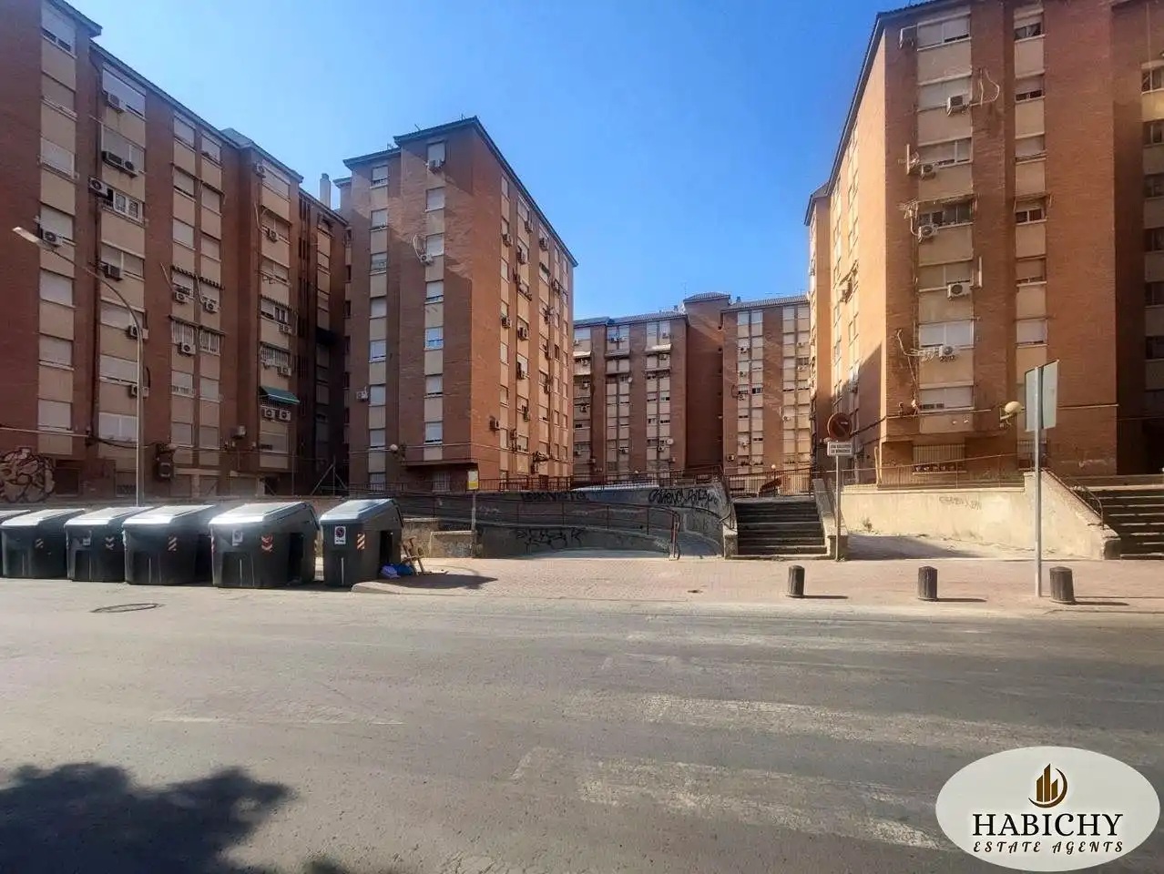 Vista exterior de Pis en venda en Murcia amb Aire condicionat