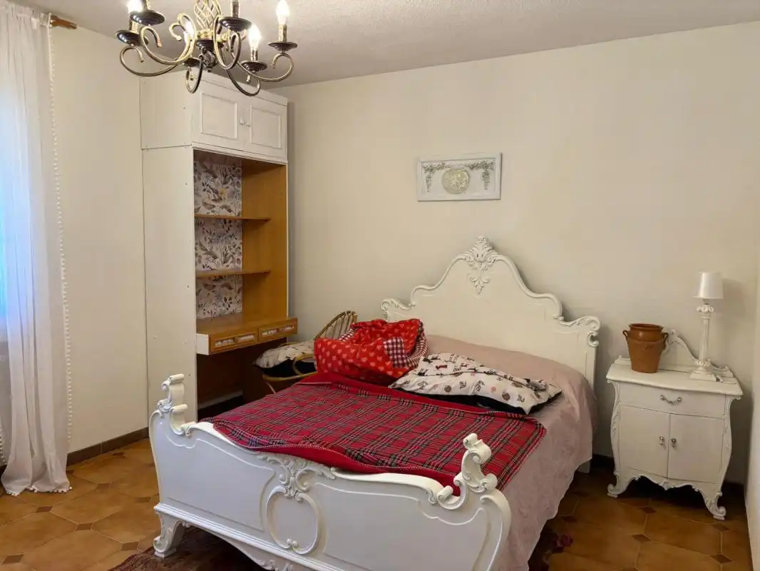 Habitación de Finca rústica en venta en El Escorial con Calefacción y Jardín privado
