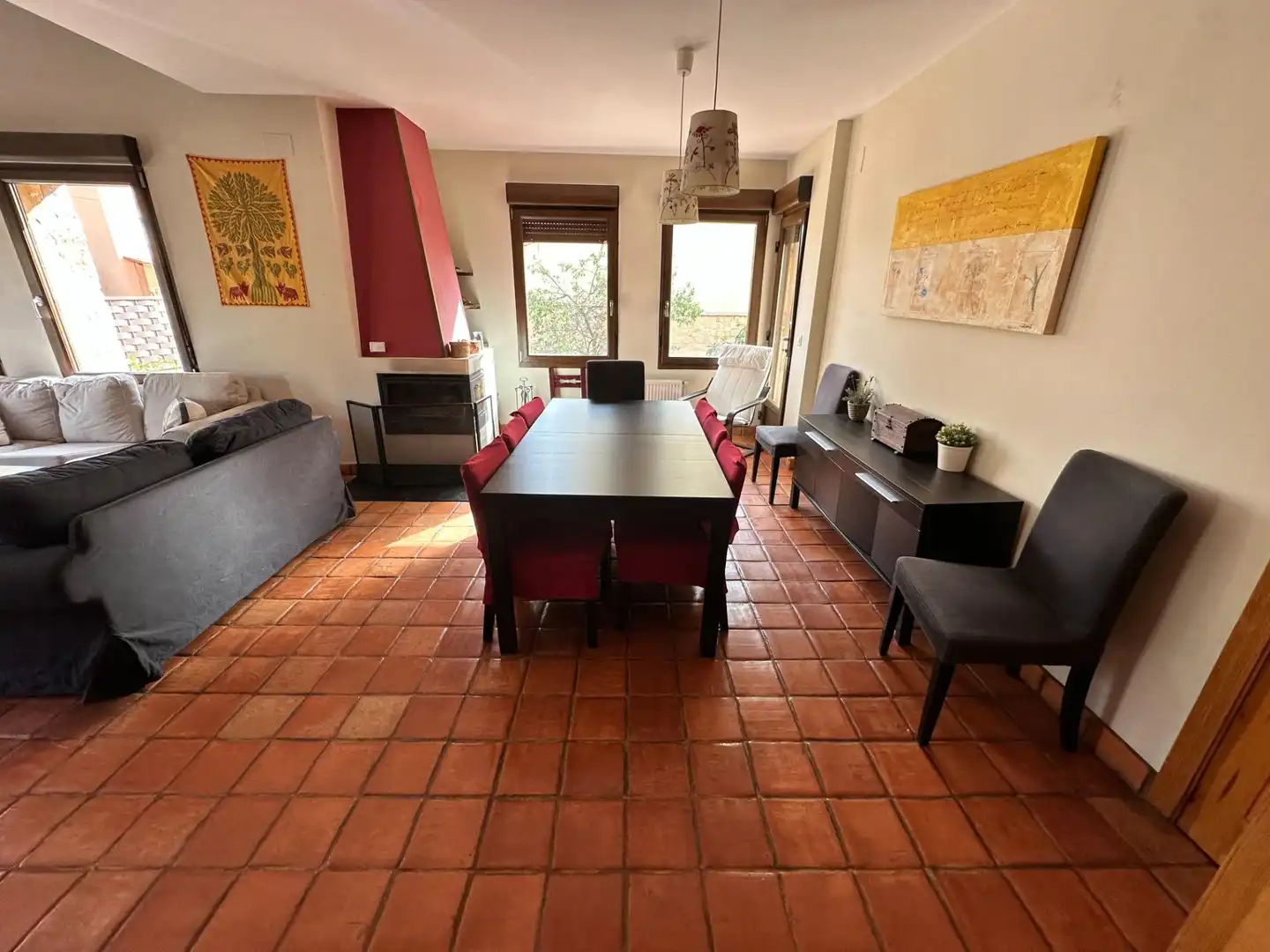 Comedor de Casa o chalet en venta en Villalba de la Sierra con Aire acondicionado, Calefacción y Terraza